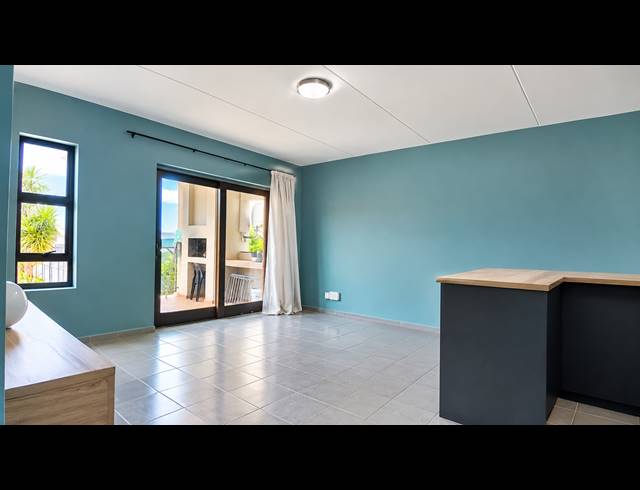 2 BEDROOM APARTMENT FOR SALE IN BLACKHEATH